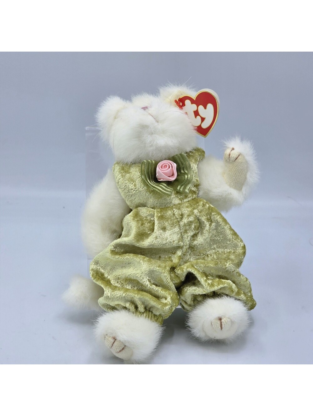 KATRINA ATTIC TY TREASURE BEAR #6054 with Tag